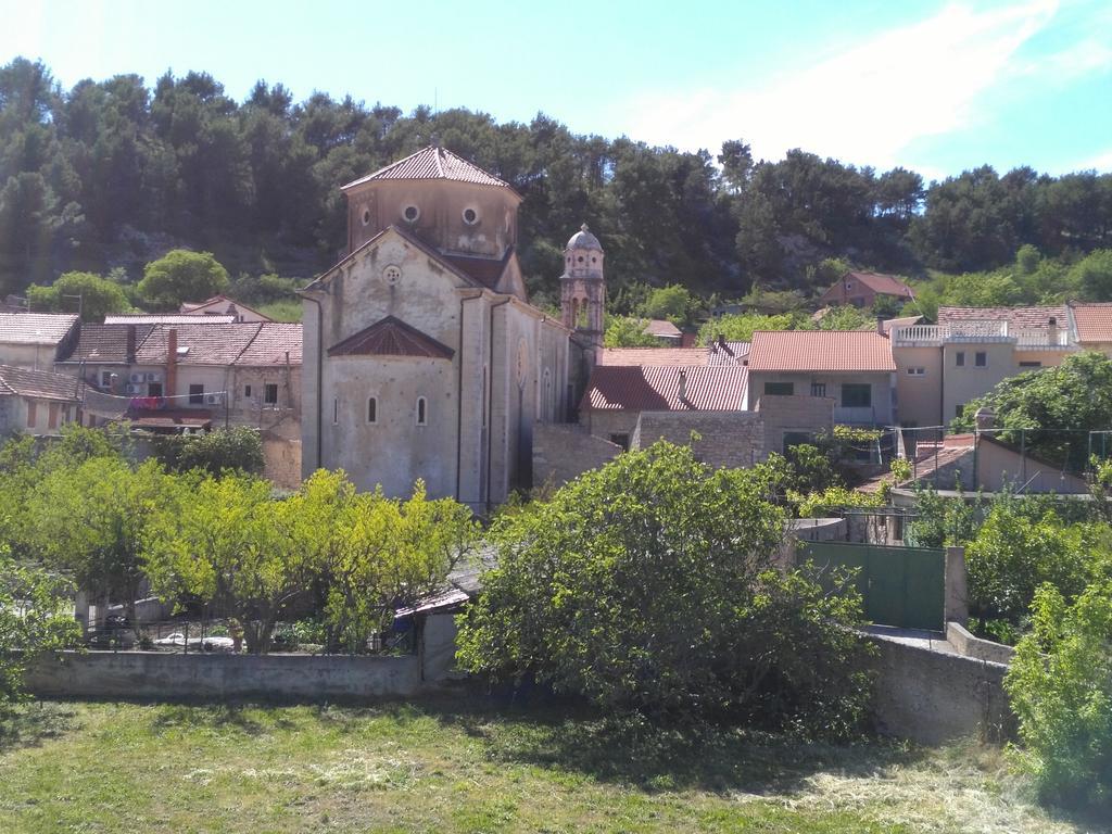 Apartments Pulic Skradin Exterior photo