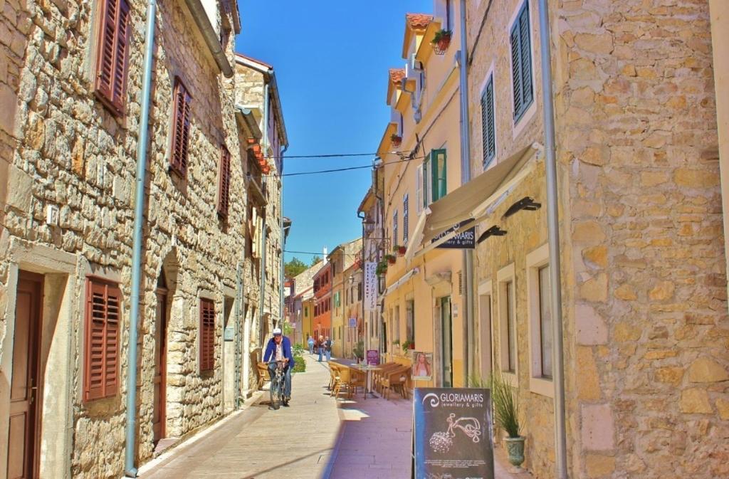 Apartments Pulic Skradin Exterior photo